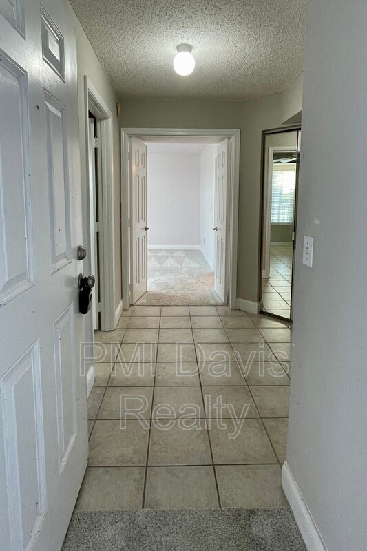 Foto del edificio - 110 Ocean Hollow Ln