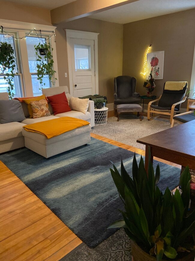 Living Room - 4310 Colfax Avenue South