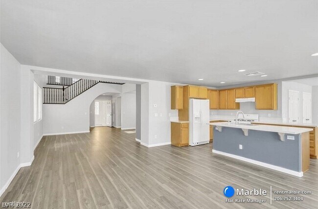 Foto del edificio - 4 br, 3 bath House - 9262 Eaton Creek Ct