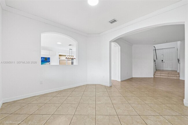 Building Photo - 8666 NW 109th Ct
