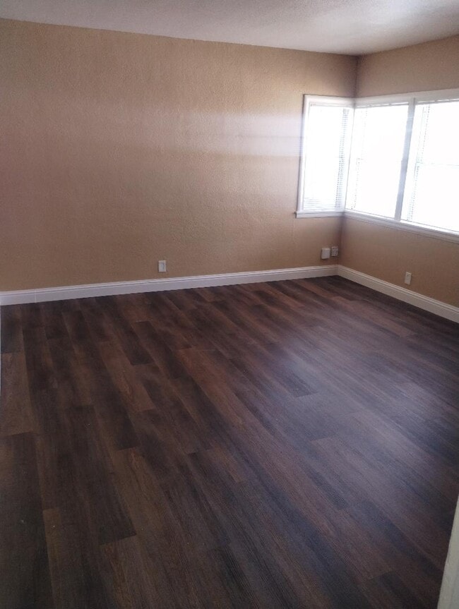 Photo - 1756 South Ave Townhome