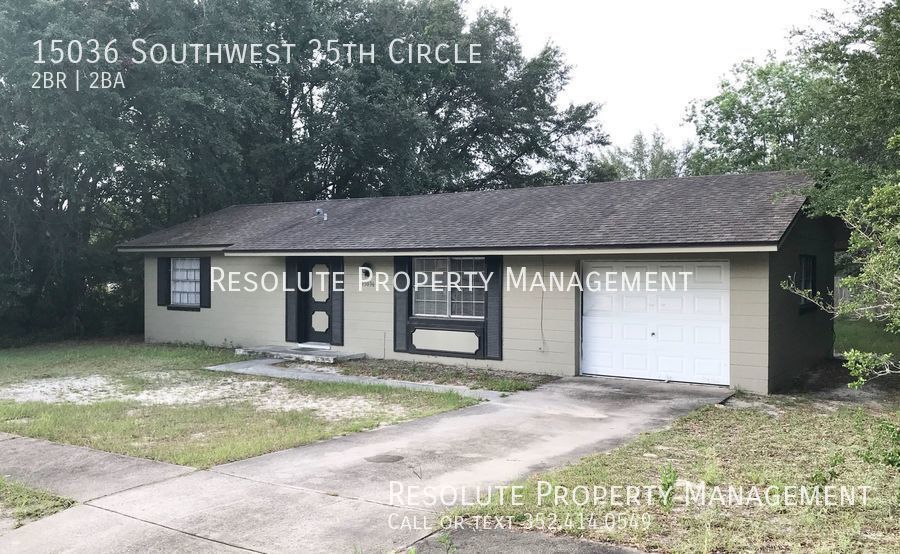 2 Bedroom / 1.5 Bath in Marion Oaks House Rental in Ocala, FL