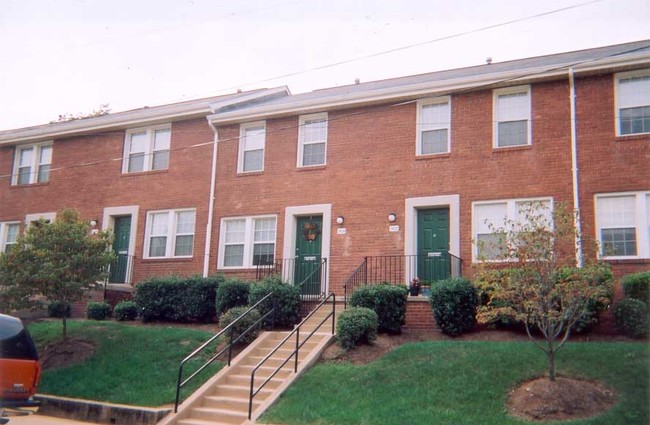 Fort Henry Gardens Apartments Arlington Va