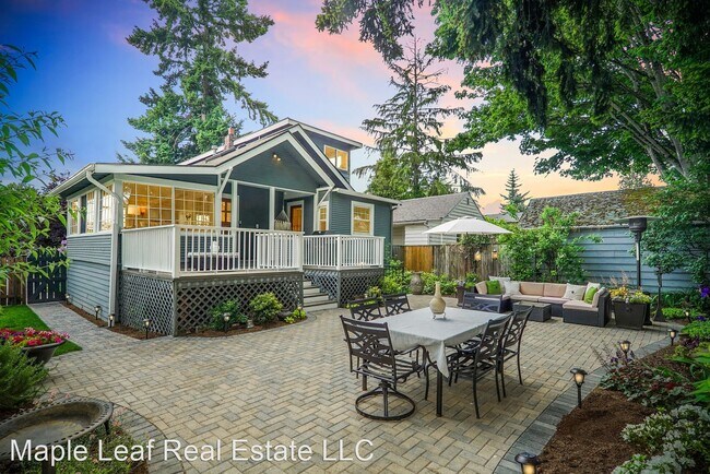 Foto del edificio - 4 br, 2 bath House - 746 N 89th St