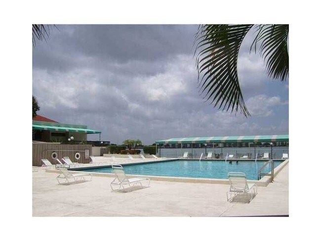 110 Lake Emerald Drive Condo for Rent in Oakland Park