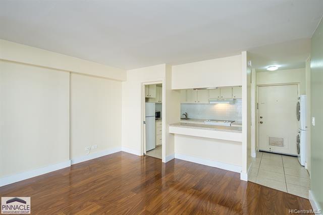 Building Photo - 1616 Kewalo St