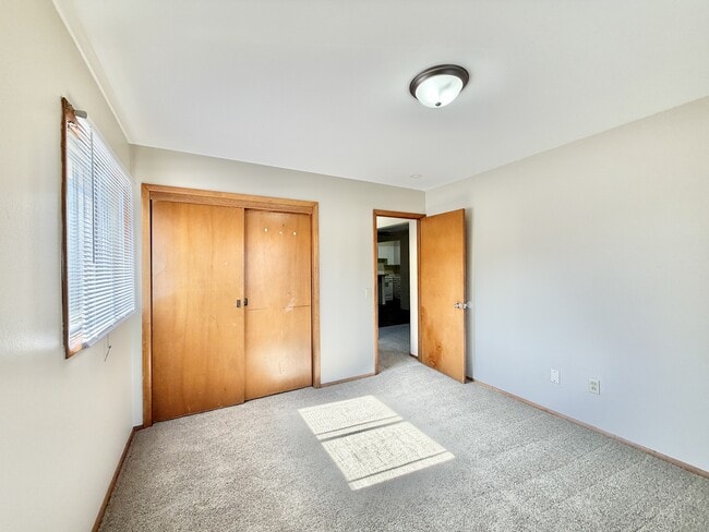 Foto del edificio - 2505 Calypso Rd