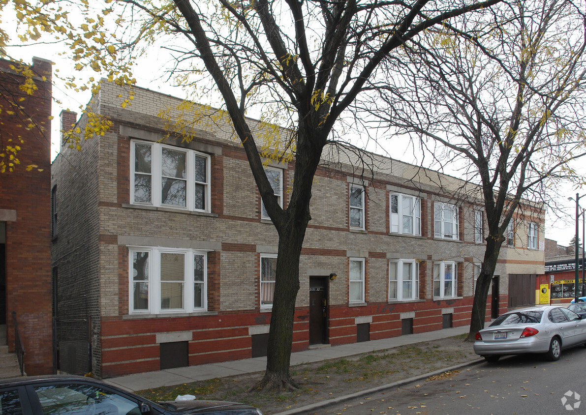 Building Photo - 3841-3845 S Kedzie Ave