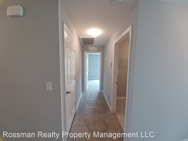 Foto del edificio - 4 br, 2 bath House - 2809 NW 4th Avenue