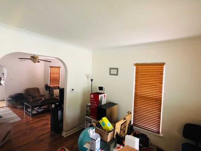 Building Photo - 861 Illinois Ave