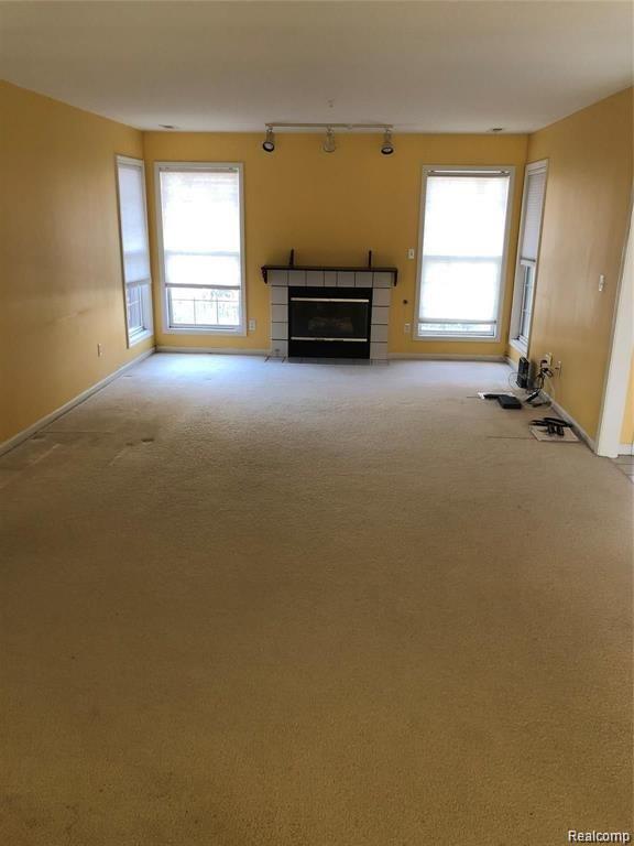 Foto del edificio - 28419 Carlton Way Dr