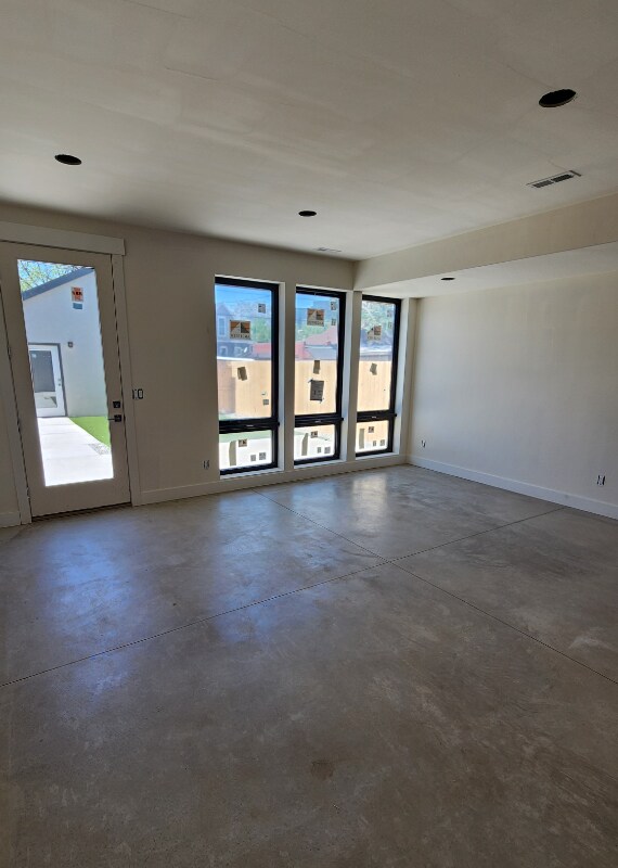 Foto del edificio - 3773 N Williams St