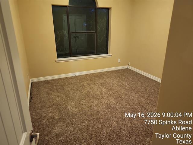 Building Photo - 7750 Spinks Rd