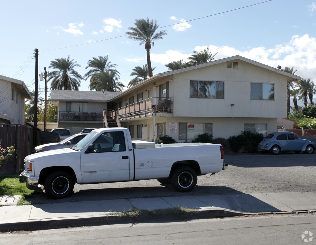 Building Photo - 82259 Valencia Ave