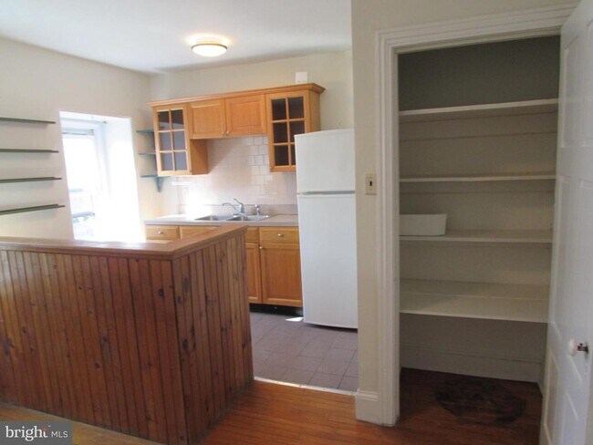 Foto del edificio - 5903 Greene St