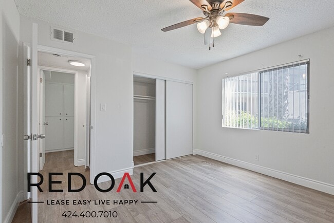 Building Photo - Beautiful One Bedroom with Large Windows, ...