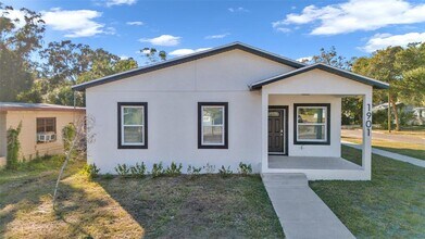 Building Photo - 1901 31st St S