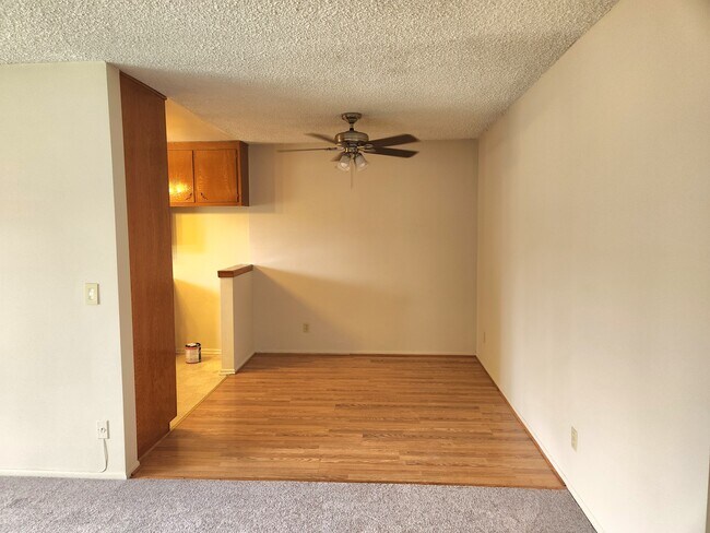 Building Photo - 4444 Whitsett Ave