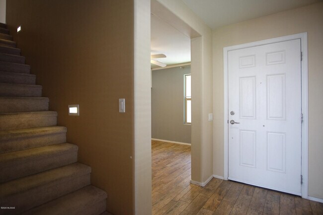 Foto del edificio - 5741 S Ladyslipper Pl