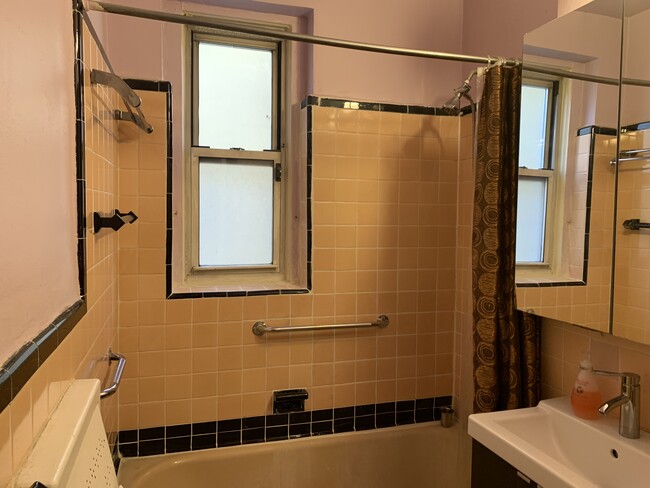 Bathroom1 - 3444 82nd St