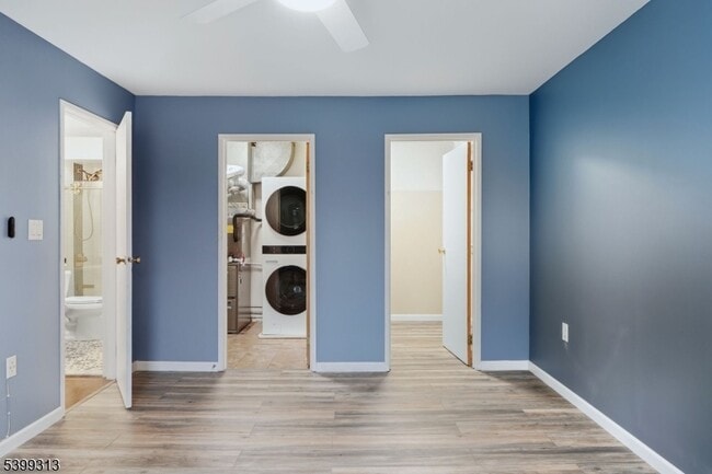 Foto del edificio - 253 Park Ave