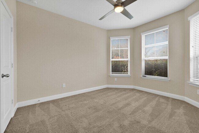 Building Photo - Gorgeous 1-Story for Rent in Far West SA!