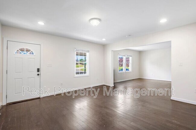 Foto del edificio - 819 Kinney St