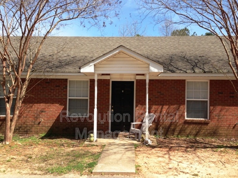 733 Stallings Rd Unit F, Senoia, GA 30276 Condo for Rent in Senoia