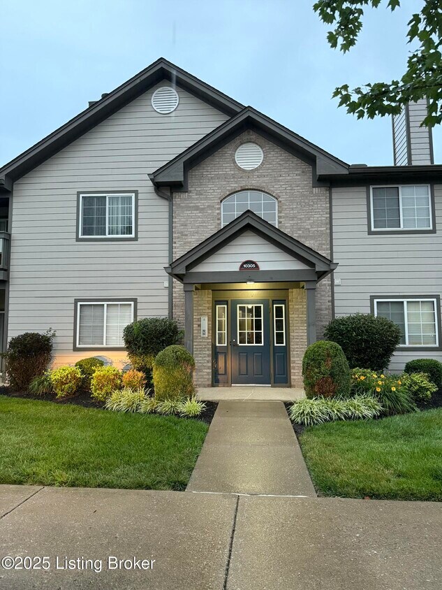 Foto principal - 10305 Trotters Pointe Dr