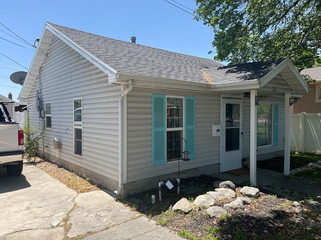 Foto del edificio - Beautiful 2 bedroom Midvale Charmer ready for move in!