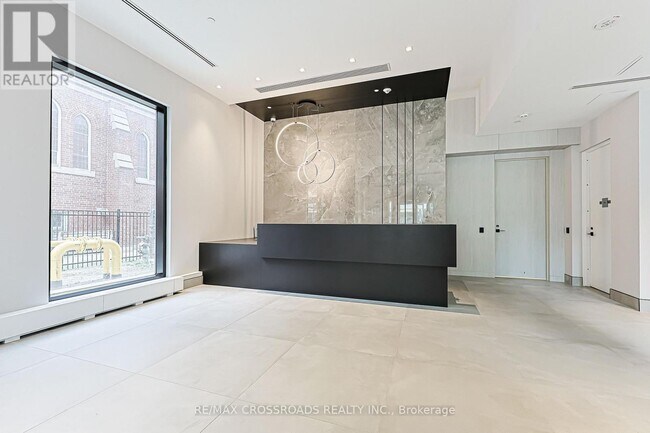 Photo du bâtiment - 609 Sherbourne St