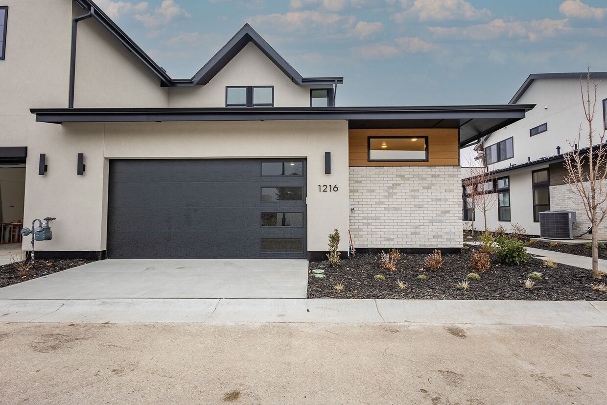 Primary Photo - Brand New Townhouse in Luxury Neighborhood