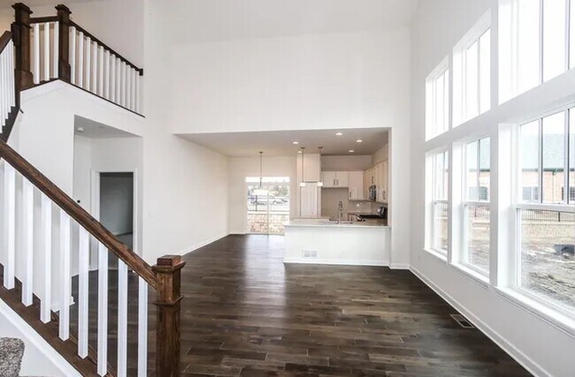Foto del edificio - 540 Peterson Ct