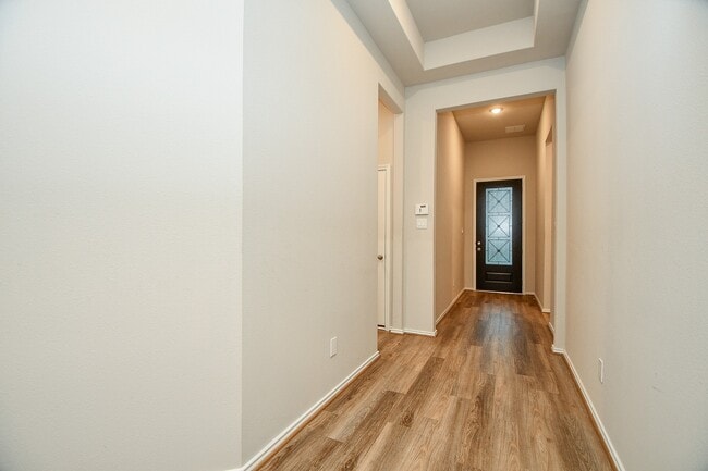 Foto del edificio - 1215 Carswell Grove Dr