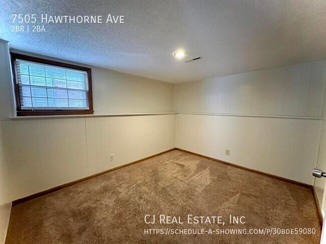 Building Photo - 7505 Hawthorne Ave