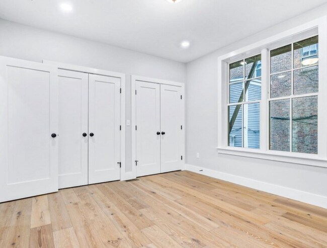 Foto del edificio - 300 Somerville Ave