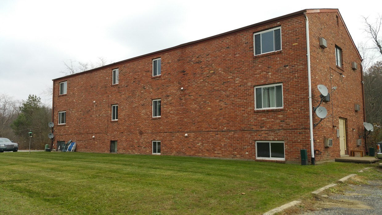 51 Hampshire Lane - 51 Hampshire Ln