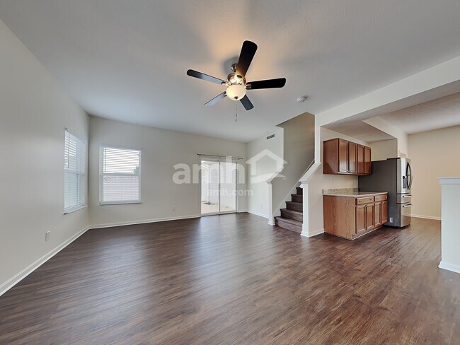 Foto del edificio - 871 Kimberly Ave