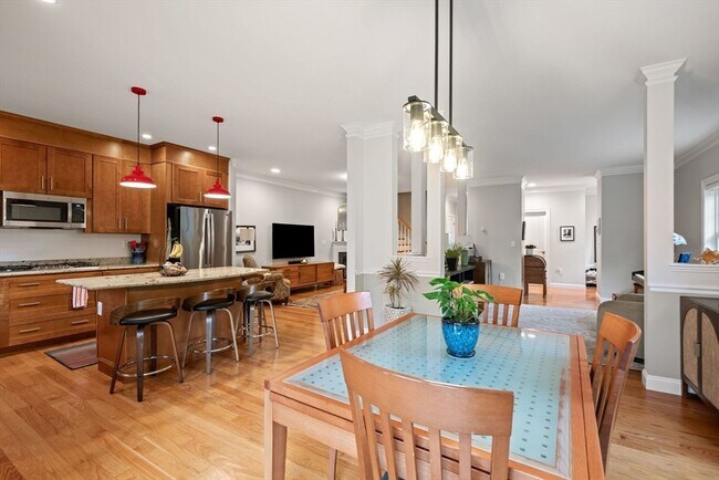 Foto del edificio - 2 Summer Hill Cir