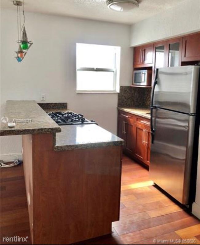Foto del edificio - 7334 Harding Ave