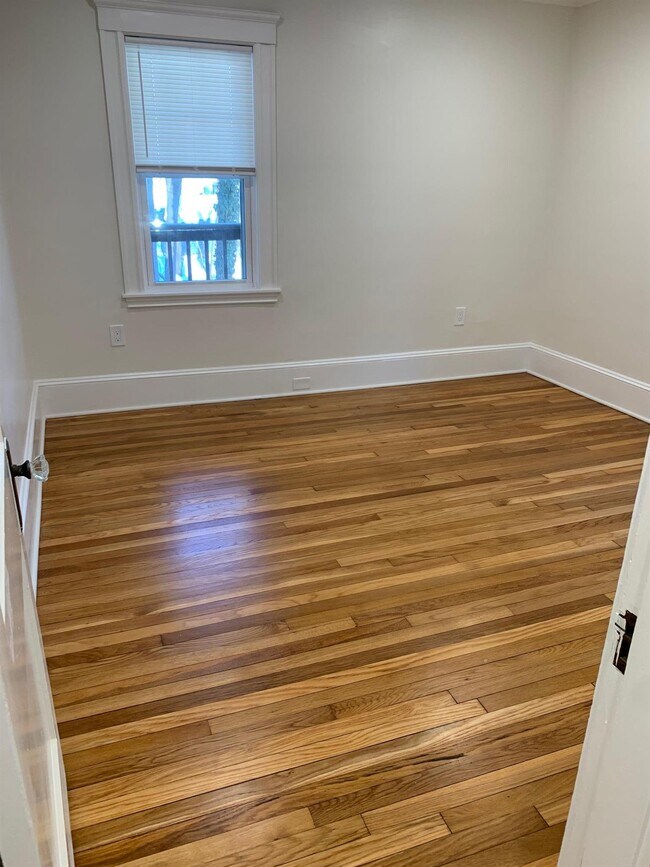 Foto del edificio - 25 Laurel St