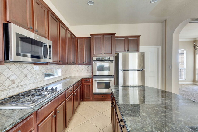 Building Photo - 916 Cavalry Ride Trail