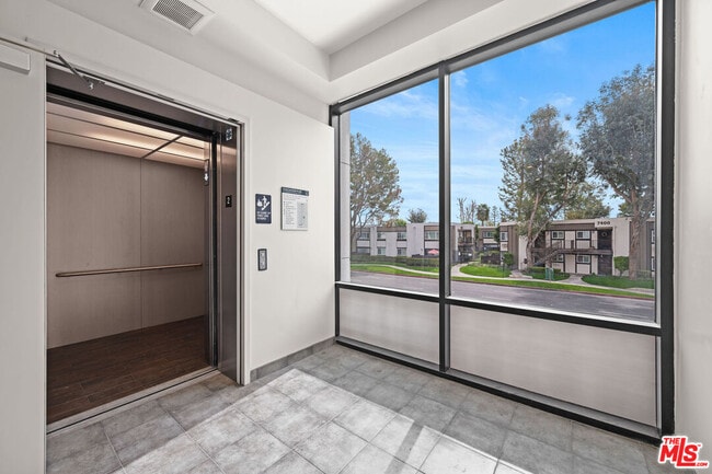 Building Photo - 7411 Artesia Blvd