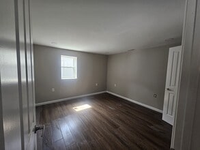 Building Photo - 7201 KY-5