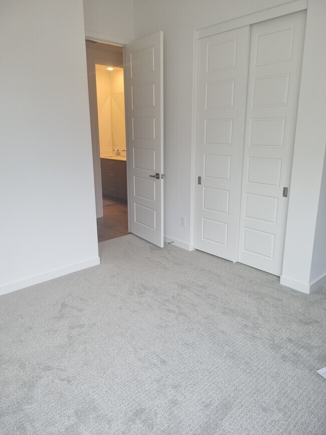 Foto del edificio - 27471 Mercantile Ct