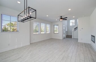 Building Photo - 15110 Dry Crk Jct Pl