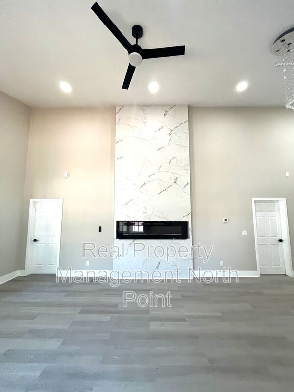 Foto del edificio - 570 Grant St SW