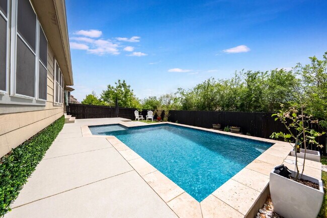 Foto del edificio - POOL! SOLAR! NO REAR NEIGHBOR! UPGRADES, UPGRADES and MORE UPGRADES