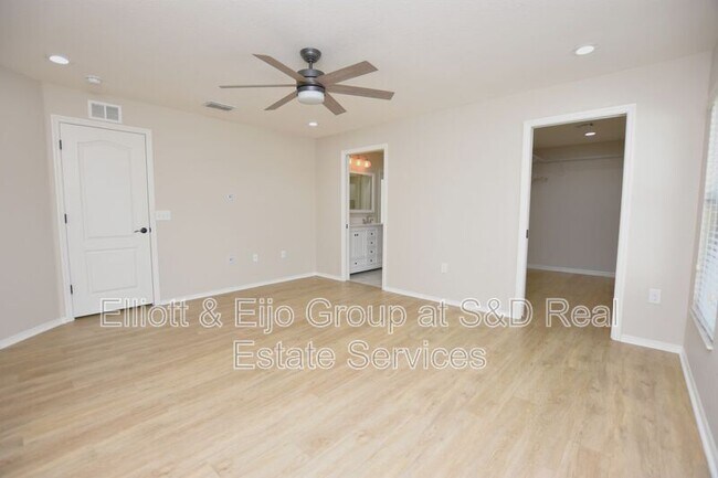 Foto del edificio - 1606 Taylor Landing Dr