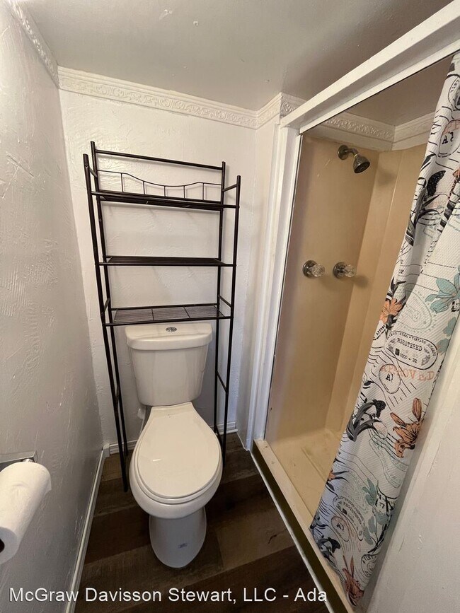 Foto del edificio - 1 br, 1 bath House - 821 N Highland Apt C